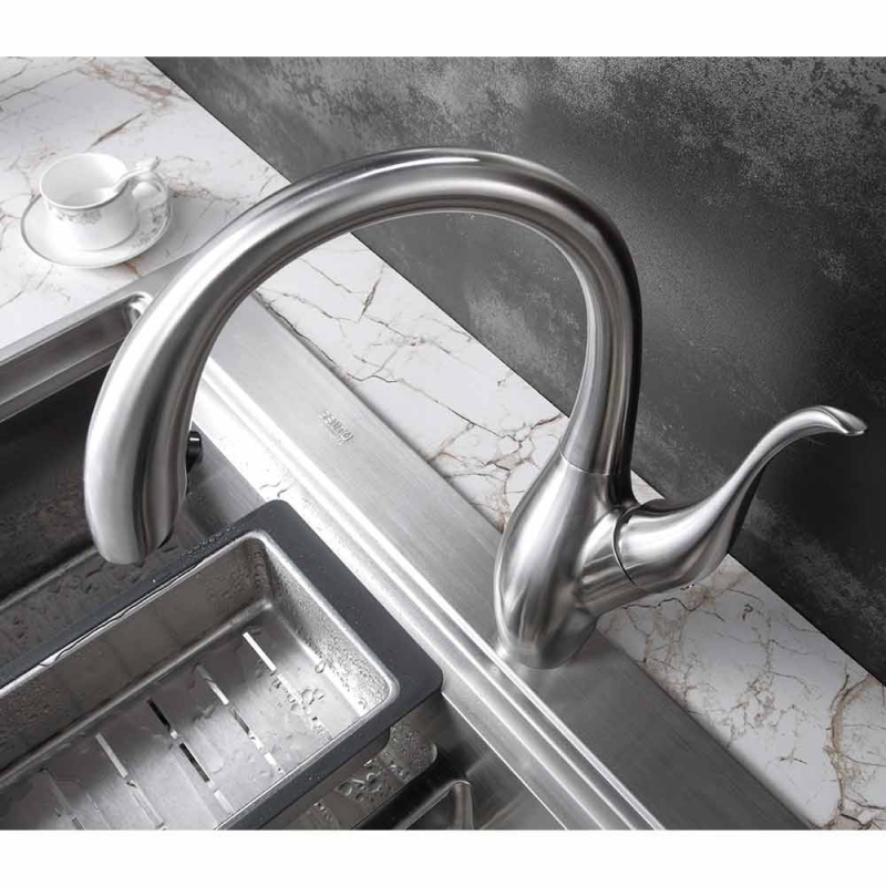 Robinet d'évier à 1 levier et douchette deluxe en acier inoxydable