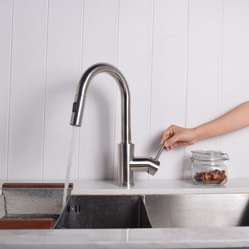 Mitigeur monocommande avec bec extractible 2 jets , inox massif, brossé
